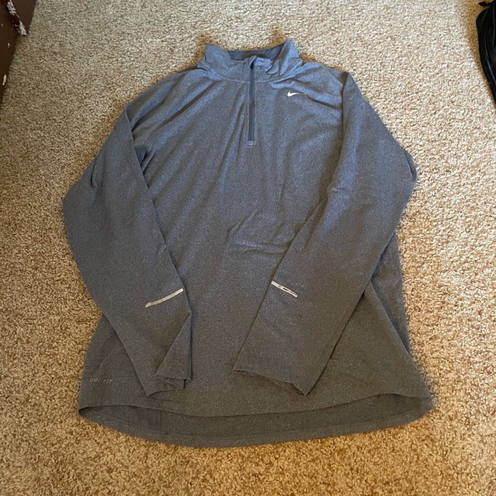 Nike Running Men’s Gray-Blue Medium Dri-FIT Necked Jacket with Partial Zip
